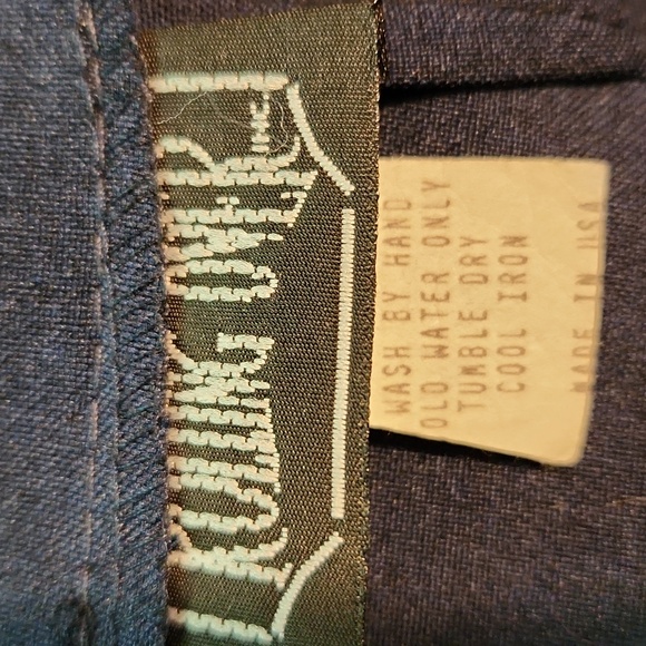 Womens long skirt with left side slit - Picture 5 of 6